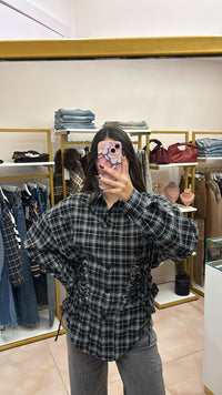 Camicia con stringhe