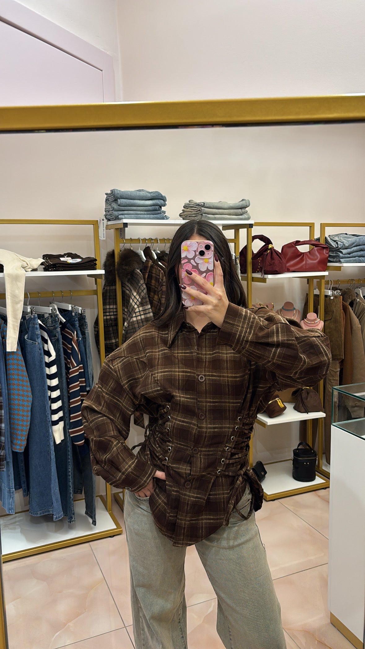 Camicia con stringhe