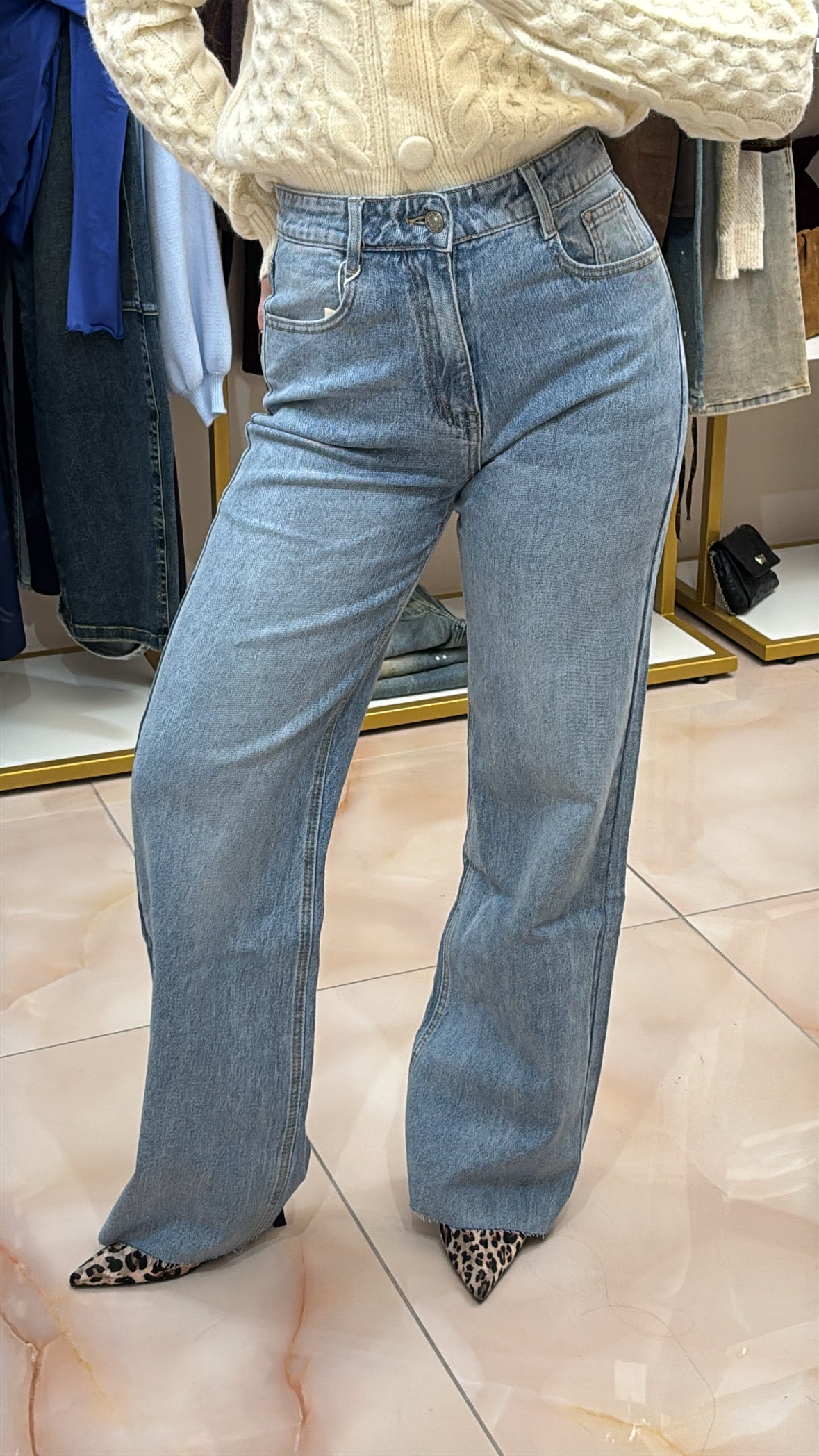 Jeans sfrangiato